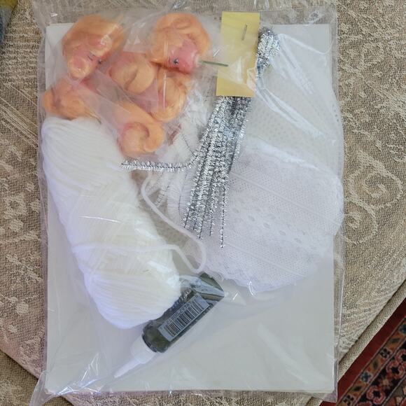 Mary Maxim Needlepoint Kit Plastic Canvas Angel Ornaments New #47459 Kit Makes 6 - Picture 3 of 3